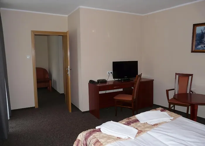 Курортный комплекс Golecin Noclegi Познань